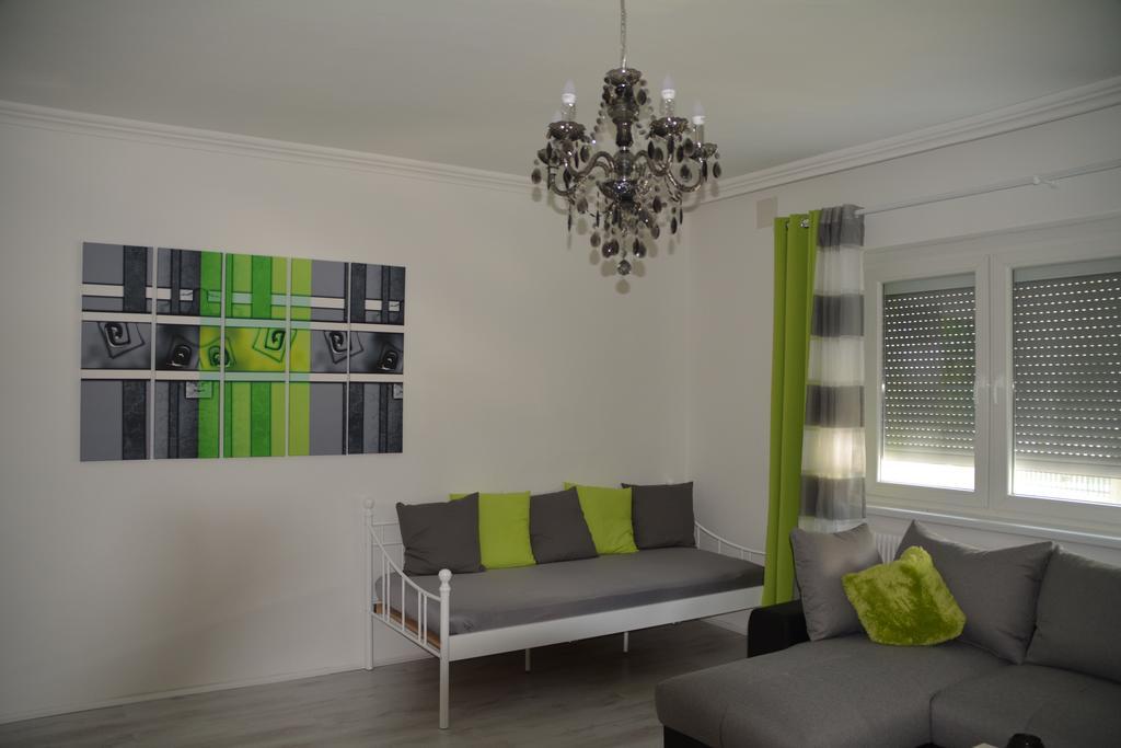Haus 4 You Apartment Winden am See Exterior foto